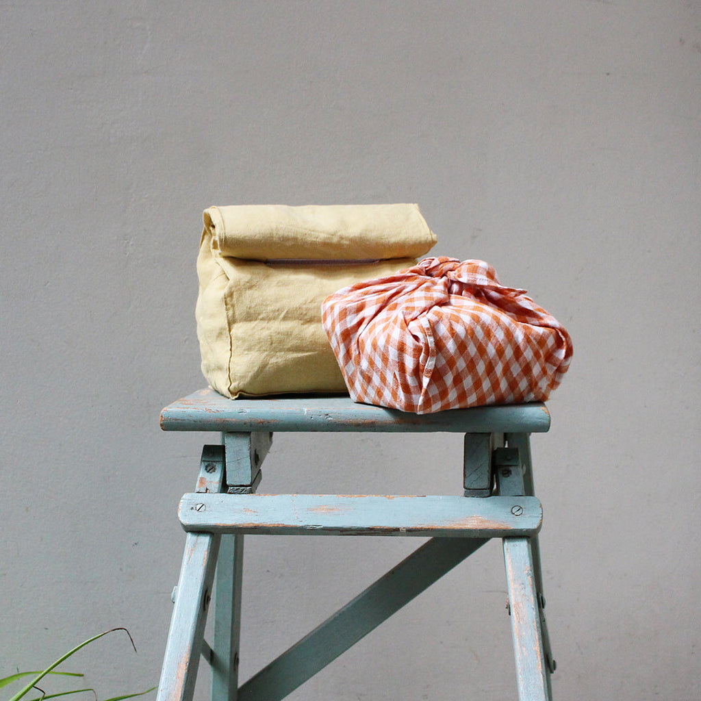Birds Diary – the linen bird