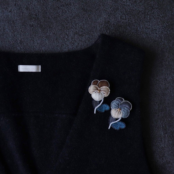 【北浜(大阪)】小林彩乃　刺繍ワークショップ12月「 パンジーのブローチ」