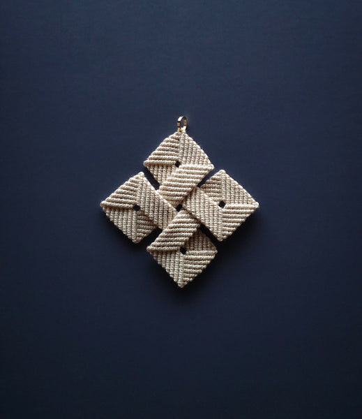 エンドレスモチーフのチャーム