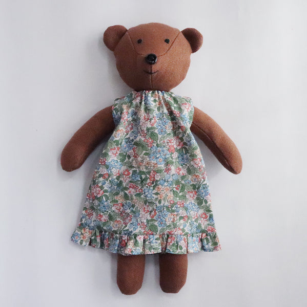 花柄のワンピース