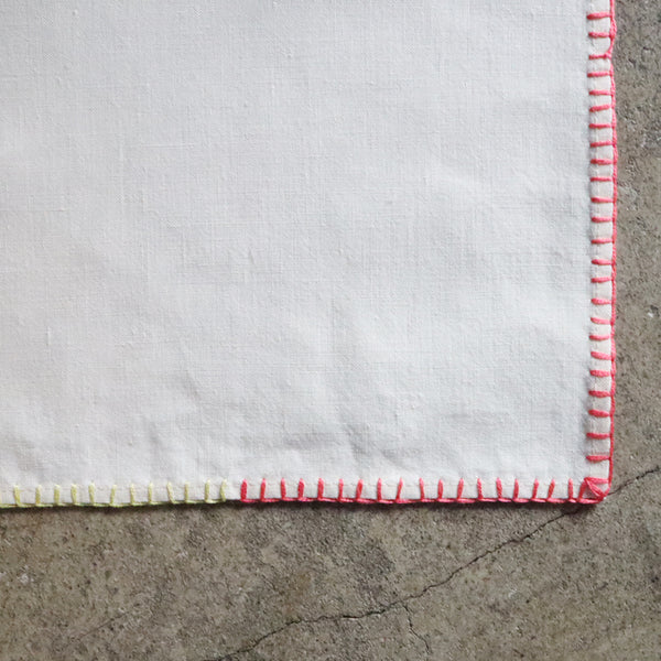 周りにブランケットステッチをしても