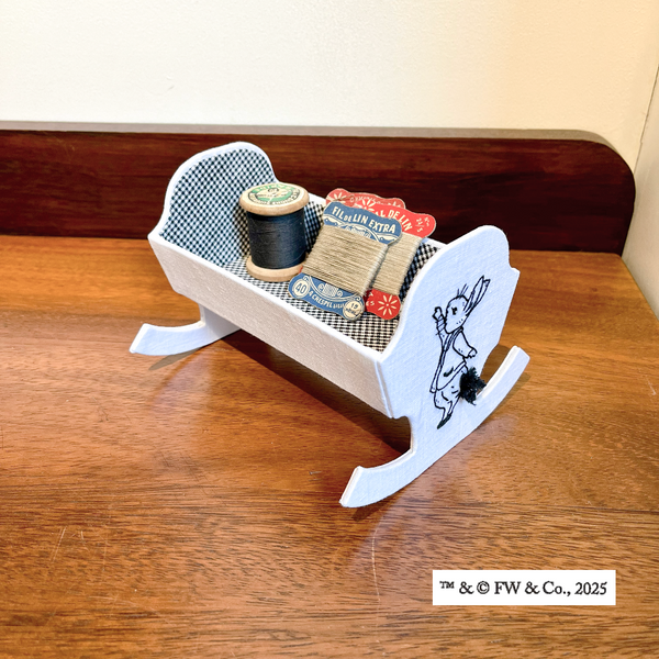 中の小物は付属しません。