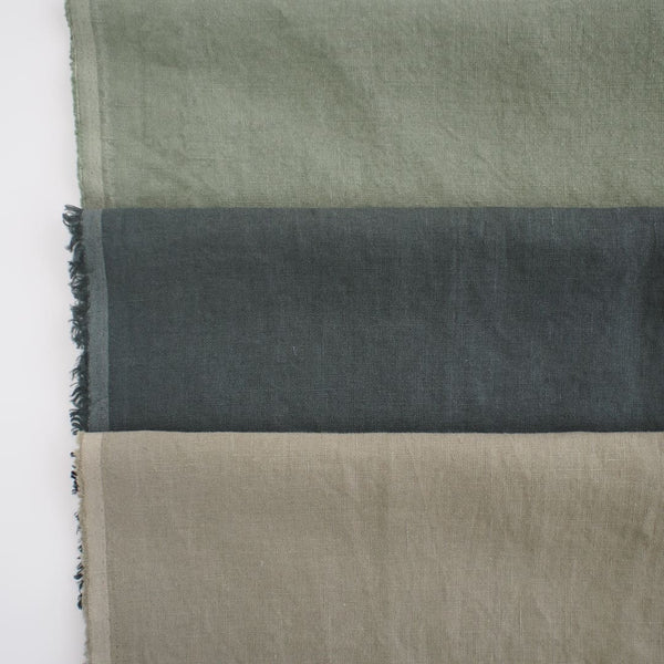 グラスグリーン・ジェイド・カーキ