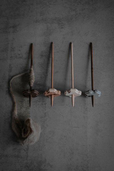【二子玉川(東京)】TÜP WOOLLEN MILLS 手紡ぎワークショップ 「ひつじの毛から糸が生まれるまで」
