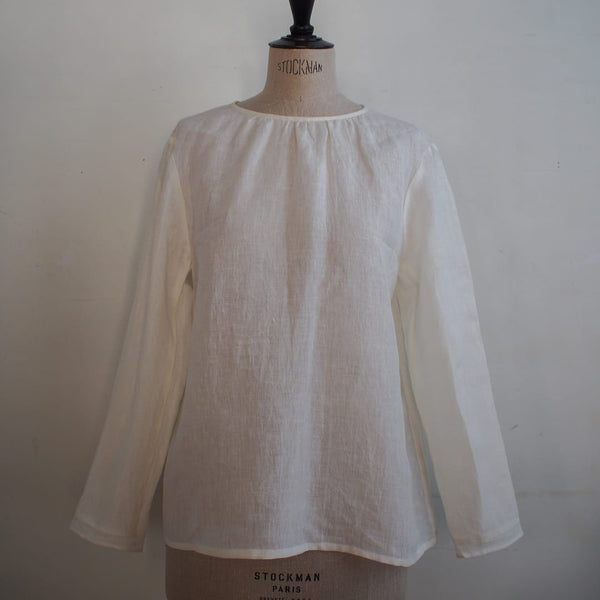 型紙：シンプルなブラウス